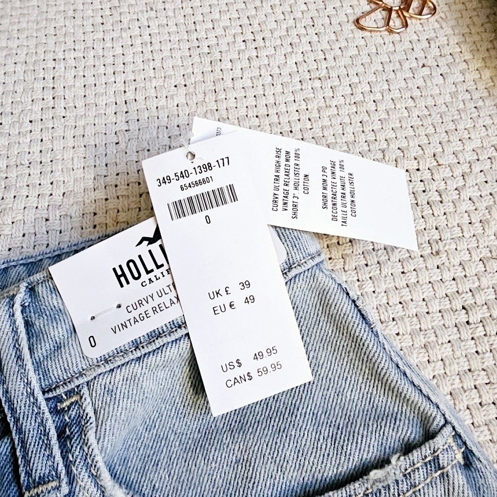 Hollister Ultra HR Light Wash Patched Curvy Vintage Relaxed Mom Shorts 0/24 - Picture 11 of 11